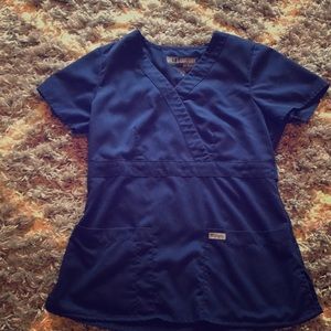 Grey’s Anatomy Small Scrub Top